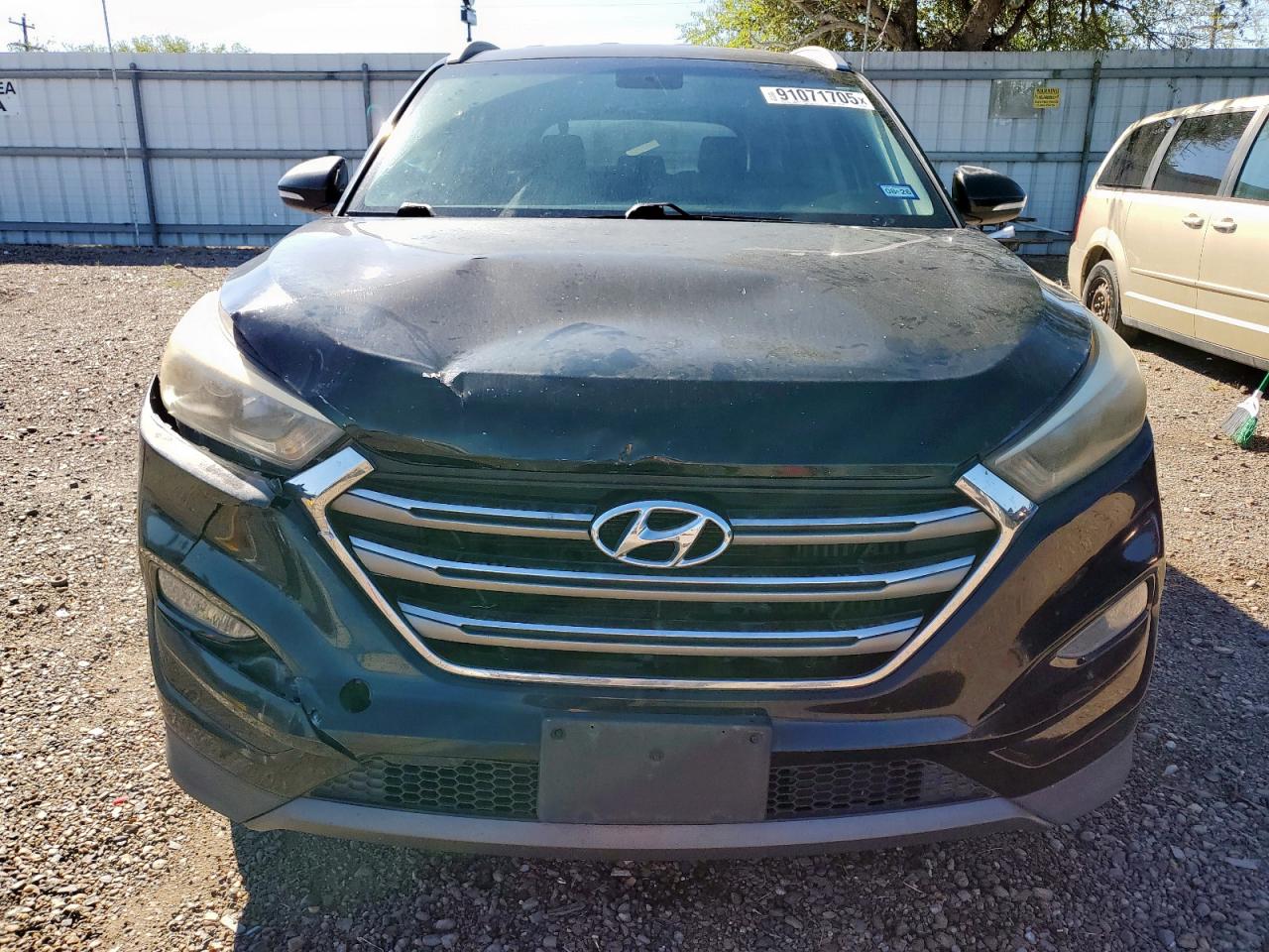 HYUNDAI TUCSON LIMITED