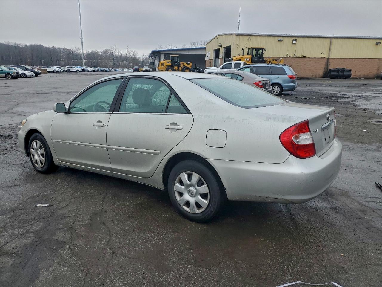 Lot #3318871913 2002 TOYOTA CAMRY LE