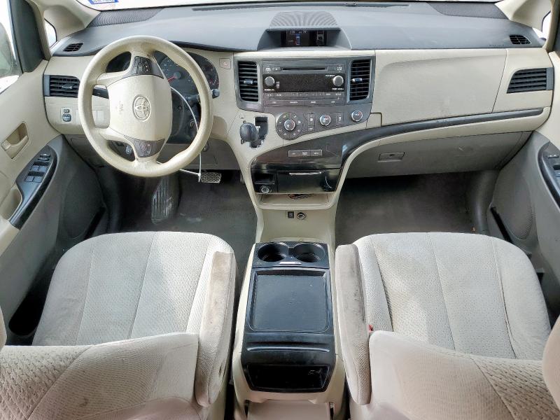 2011 TOYOTA SIENNA LE #3296541413