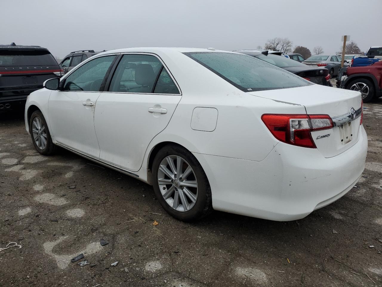 TOYOTA CAMRY L
