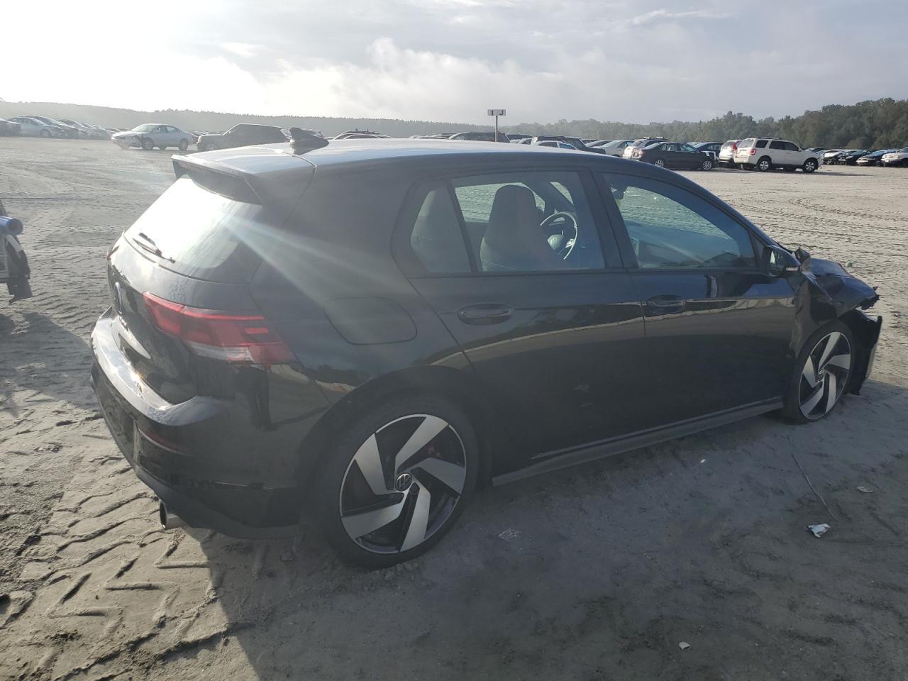 VOLKSWAGEN GOLF GTI S