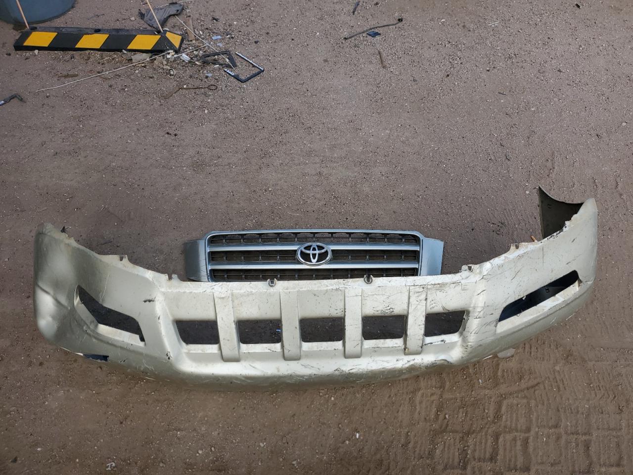 Lot #3310882645 2001 TOYOTA HIGHLANDER