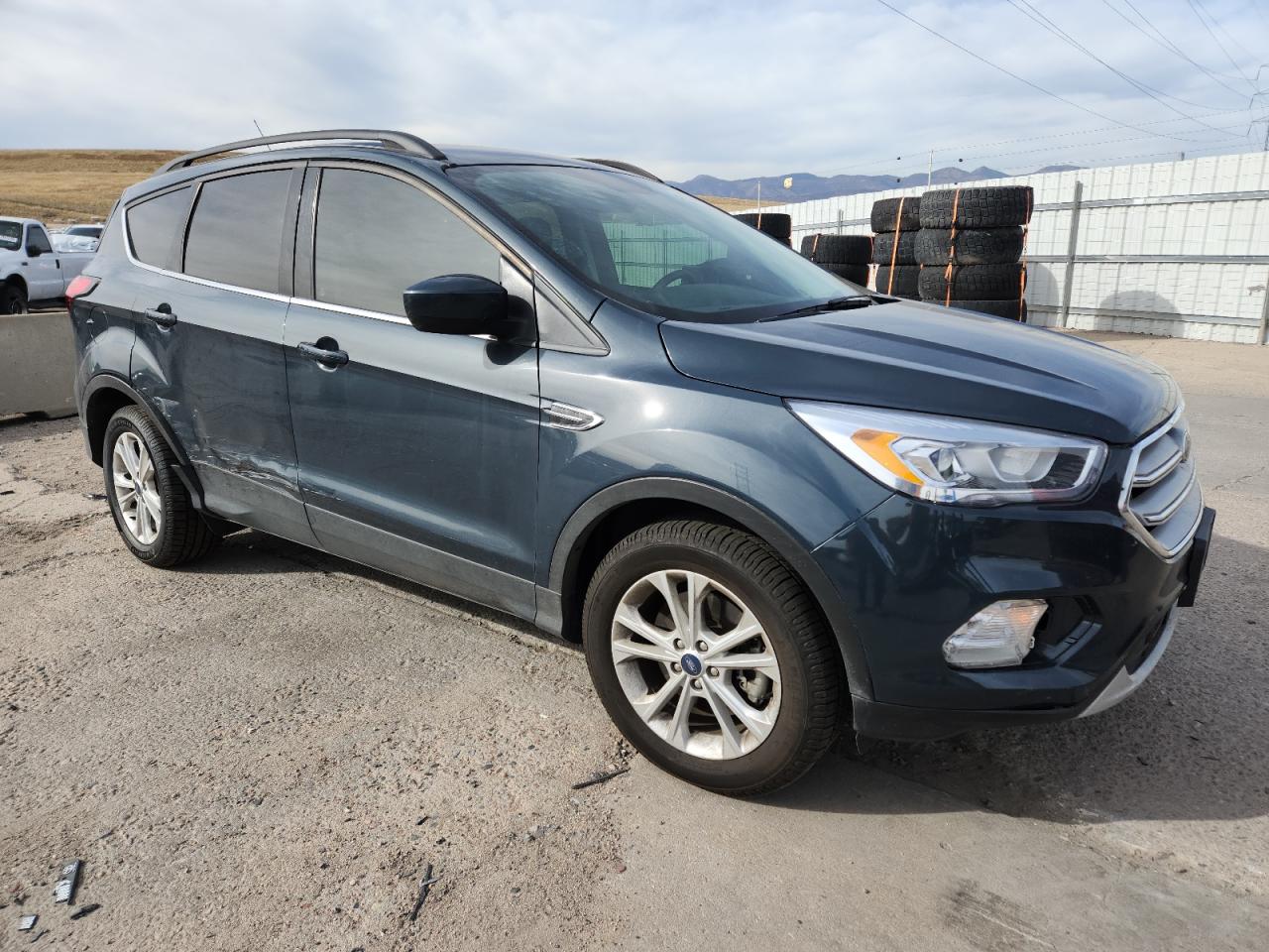FORD ESCAPE SEL