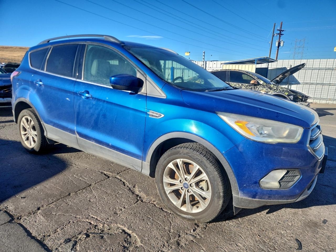 FORD ESCAPE SE