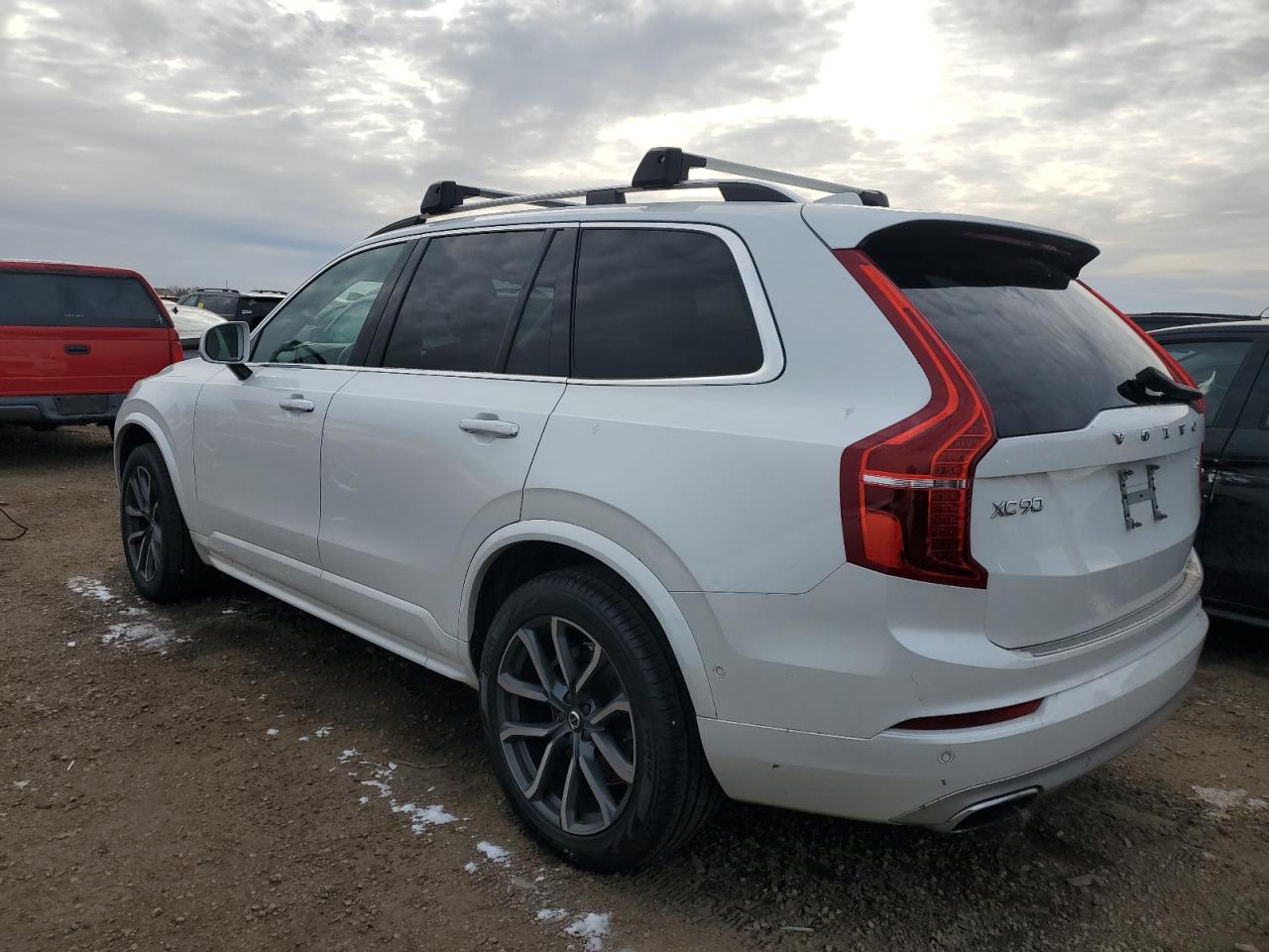 VOLVO XC90 T6 MOMENTUM