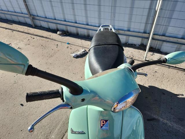 2001 VESPA M198F #3303987687