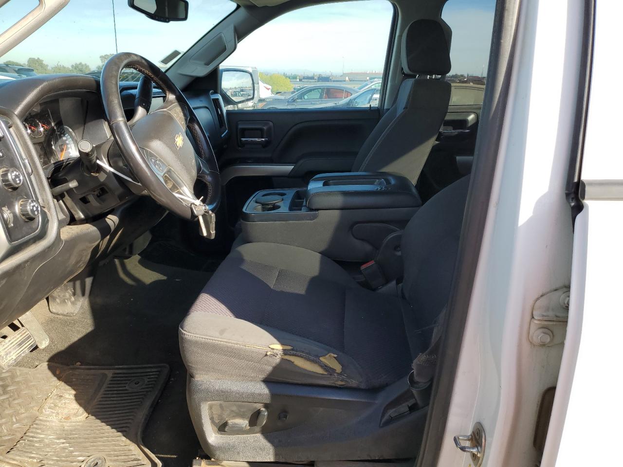 CHEVROLET SILVERADO K1500 LT