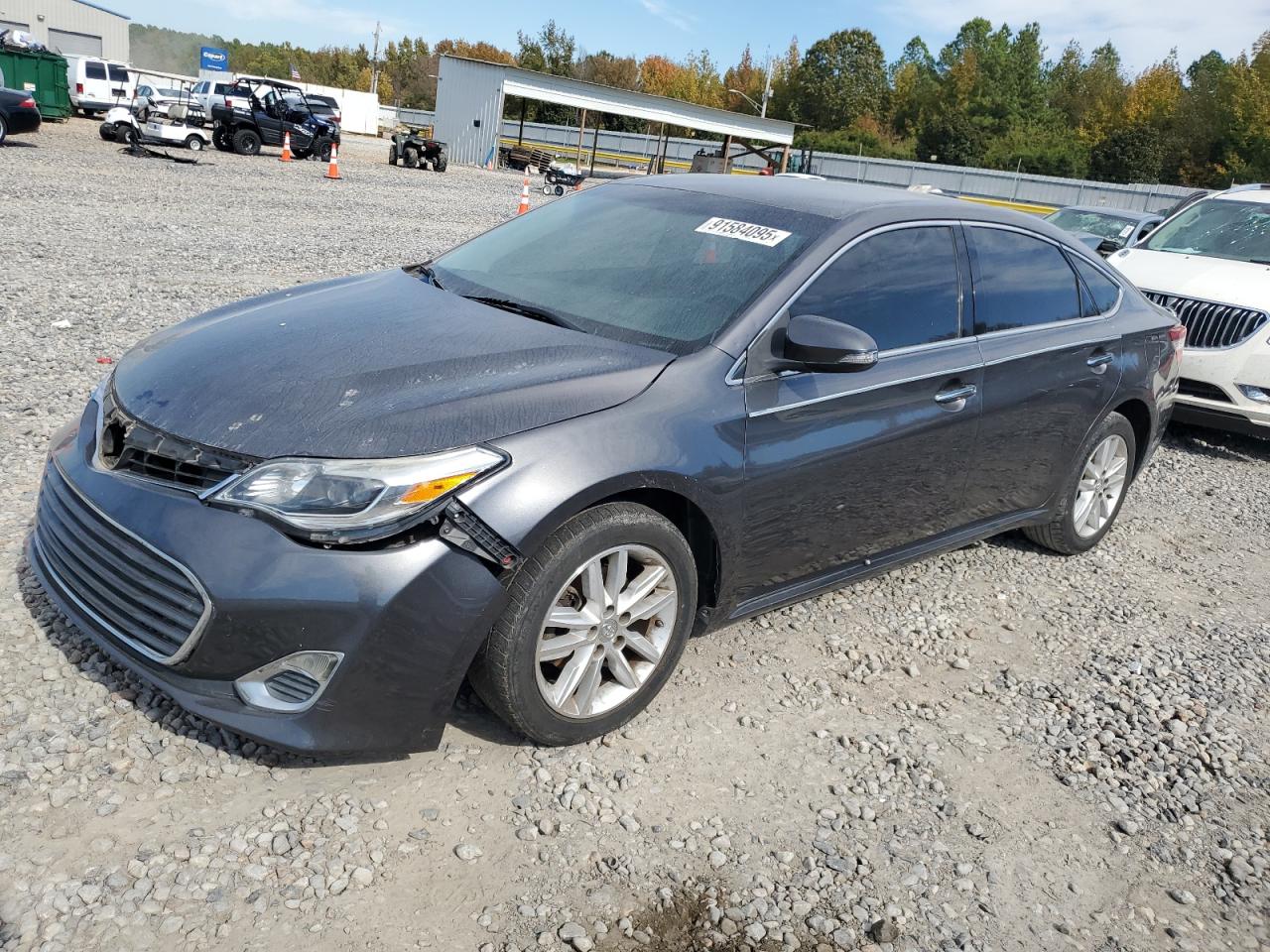 TOYOTA AVALON XLE