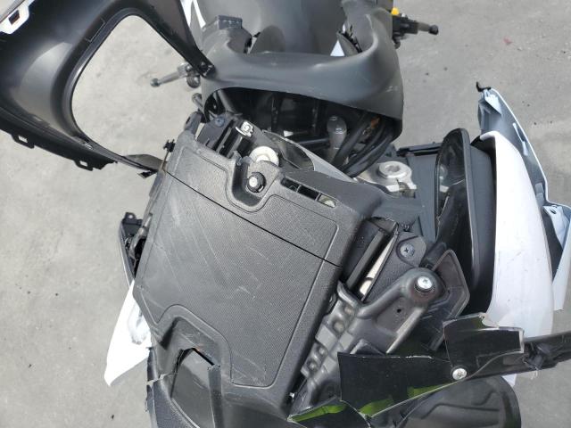 2018 SUZUKI AN650 A JS1CP51B0J2100251