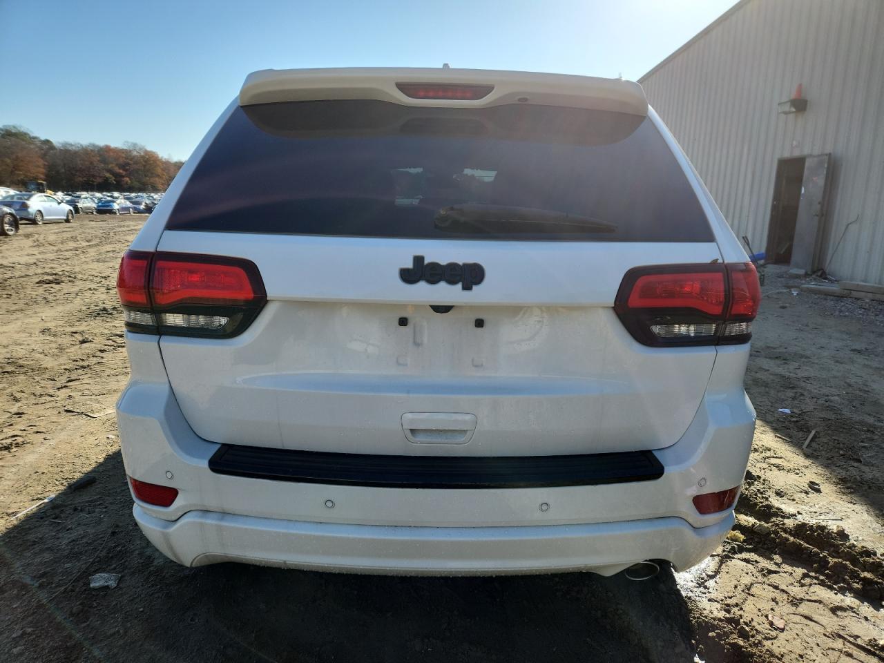 JEEP GRAND CHEROKEE LAREDO