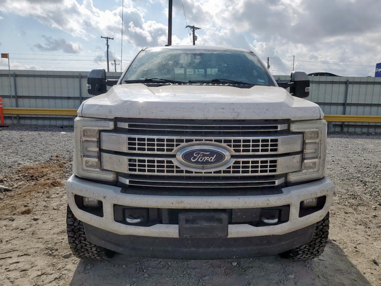FORD F-350 SUPER DUTY