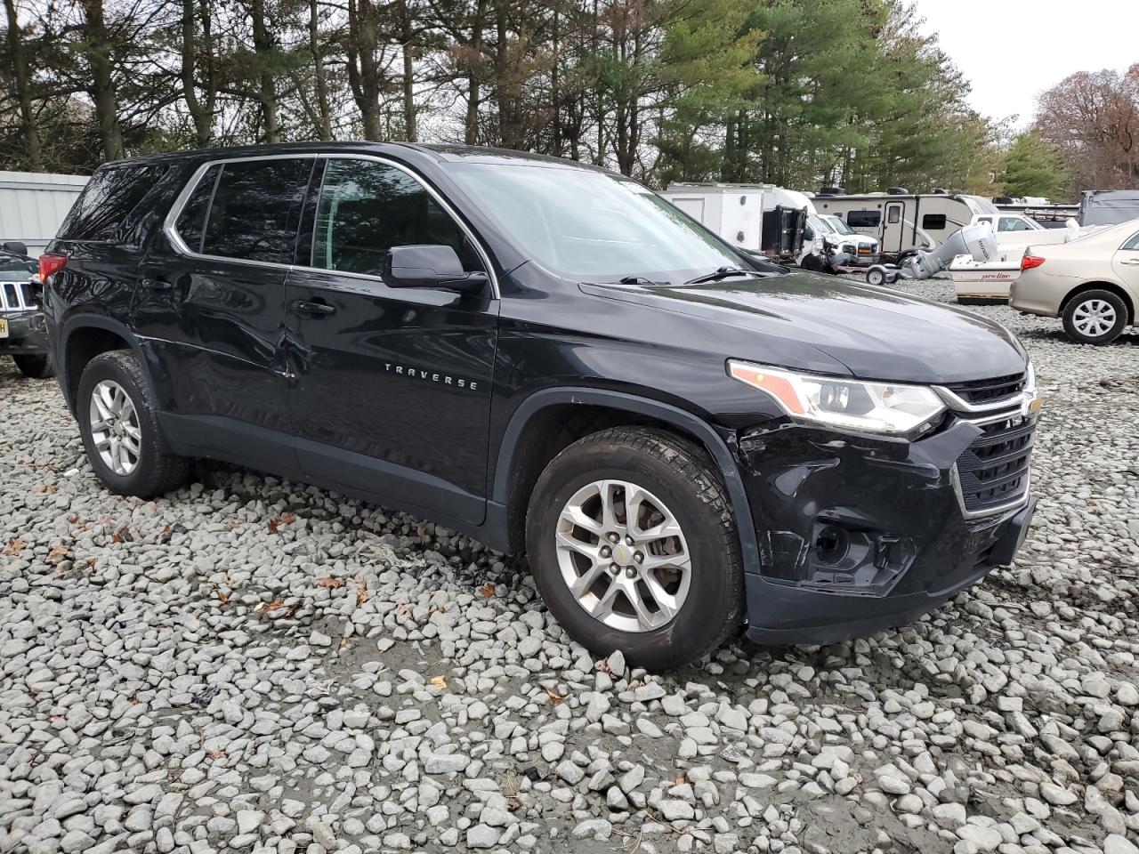 CHEVROLET TRAVERSE LS