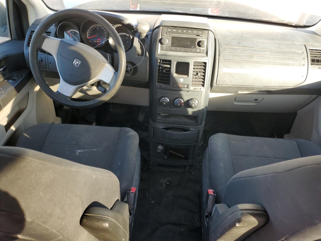 Lot #3302714023 2009 DODGE GRAND CARA