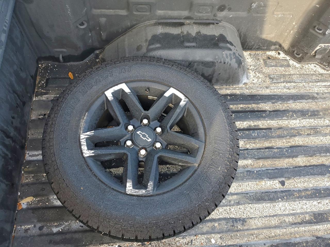 CHEVROLET SILVERADO K1500 LT TRAIL BOSS