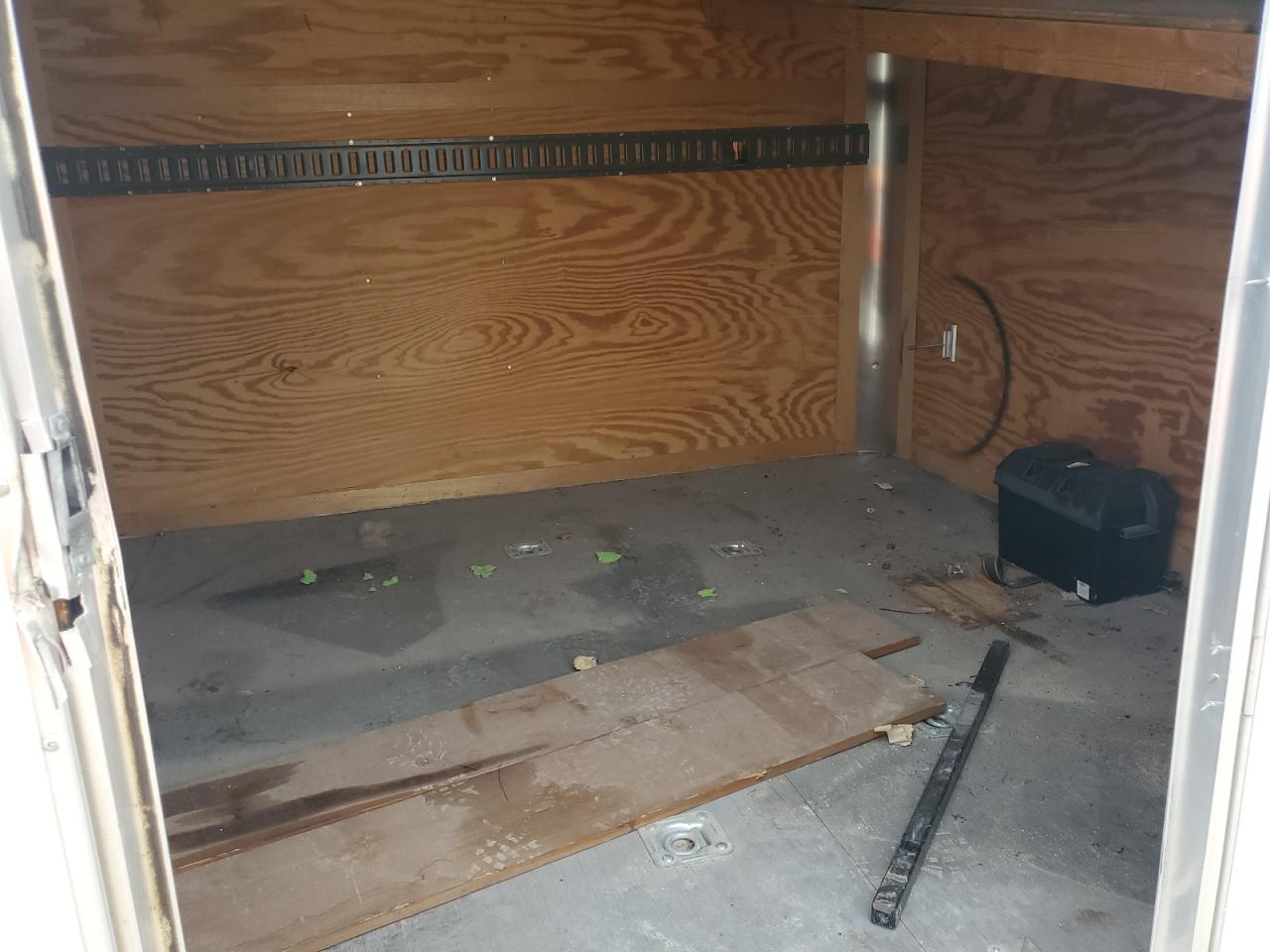 Lot #3291299446 2009 TRAIL KING TRAILER