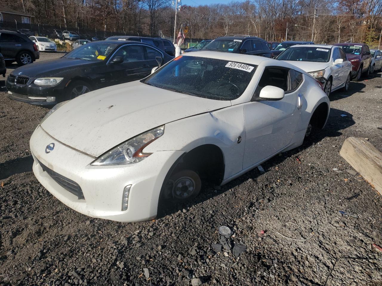 NISSAN 370Z BASE