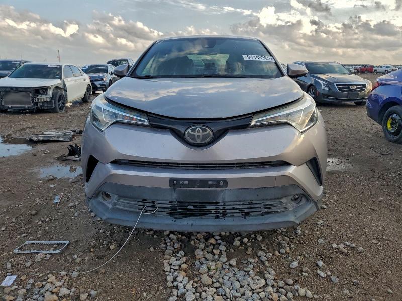 2018 TOYOTA C-HR XLE #3302915081