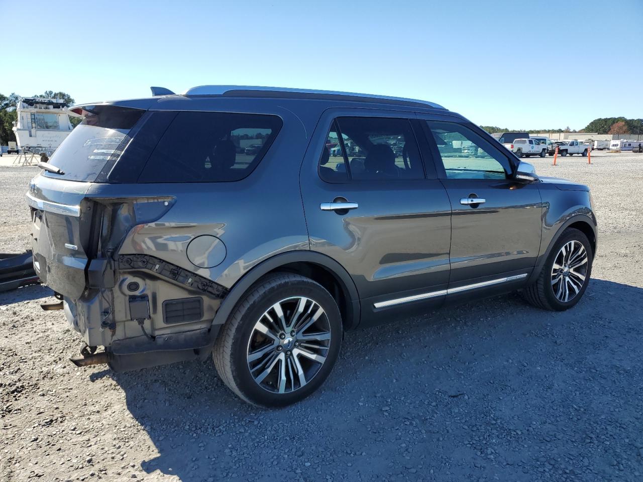 FORD EXPLORER PLATINUM