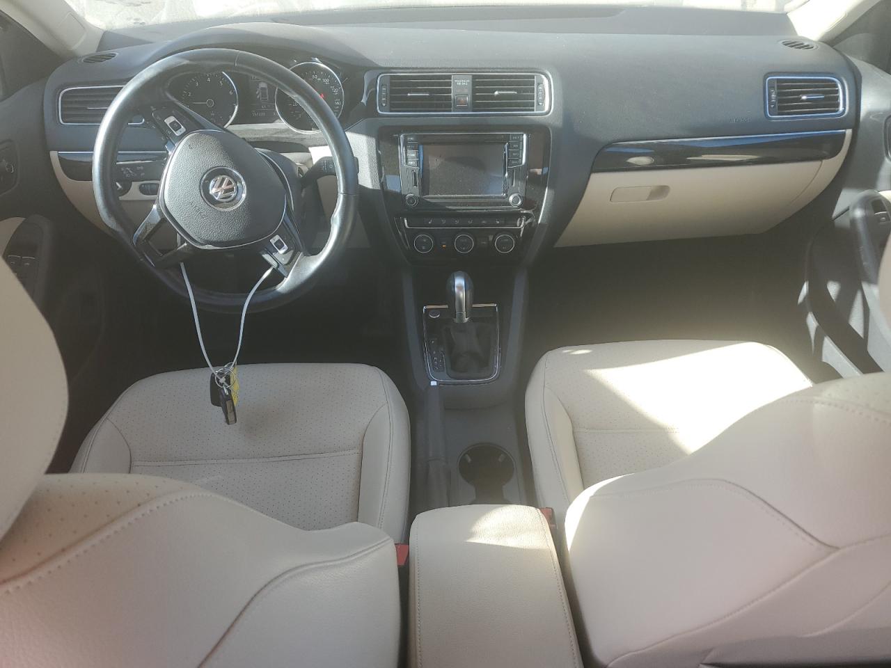 VOLKSWAGEN JETTA SEL