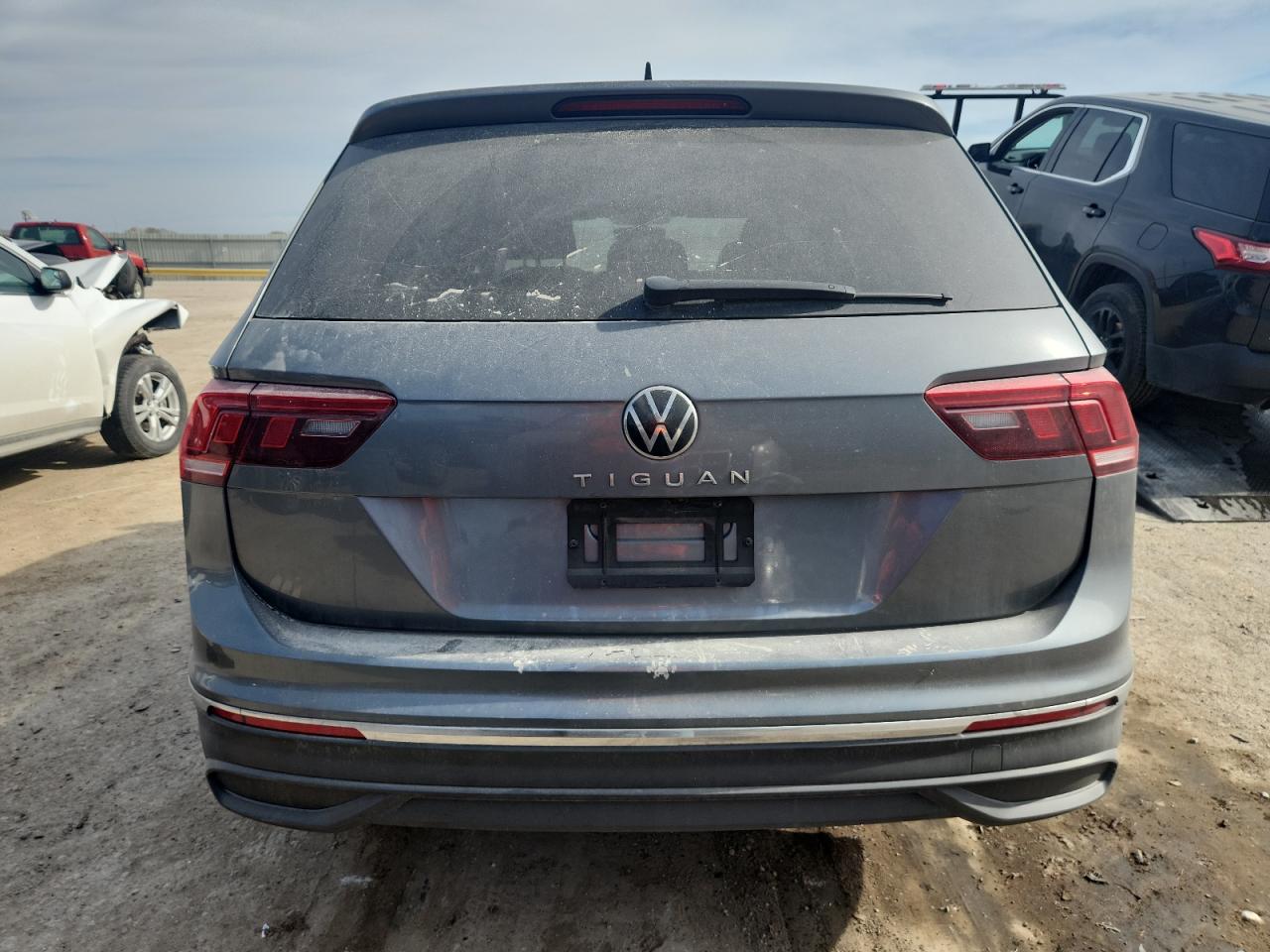 VOLKSWAGEN TIGUAN S