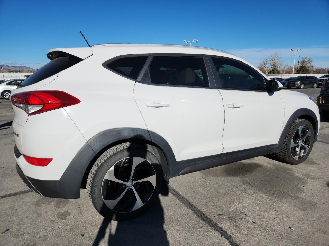 HYUNDAI TUCSON LIMITED