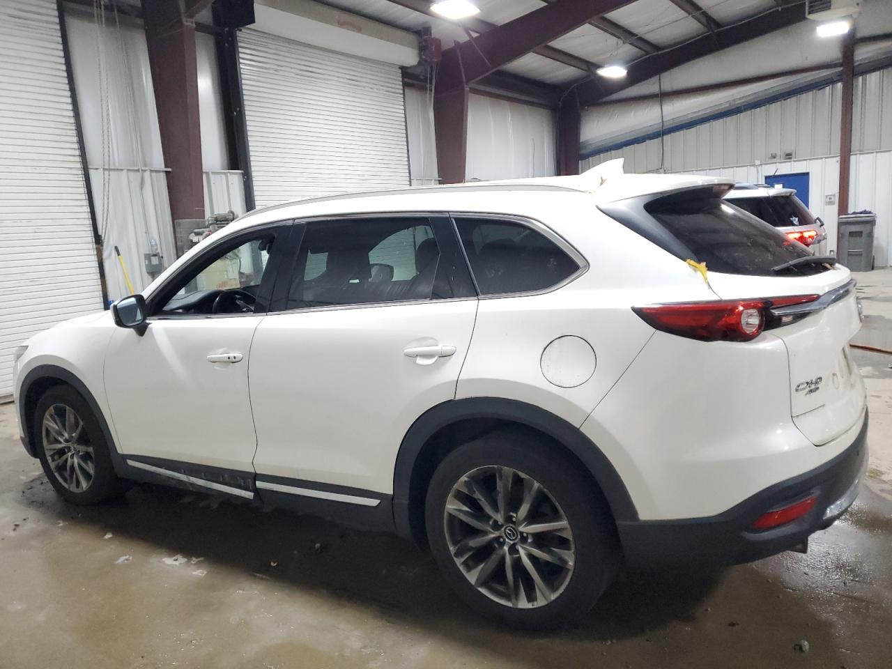 MAZDA CX-9 SIGNATURE