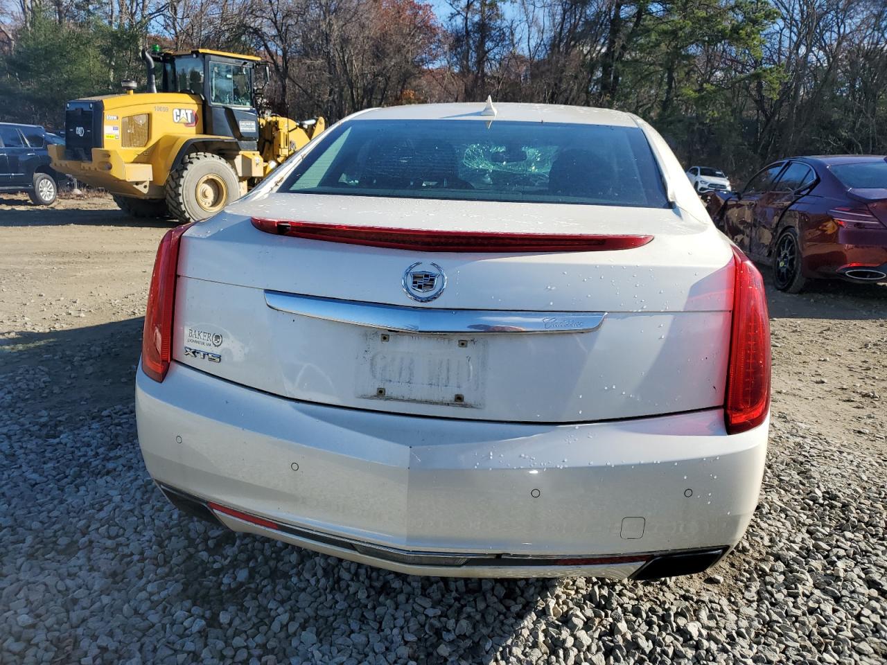 CADILLAC XTS LUXURY COLLECTION