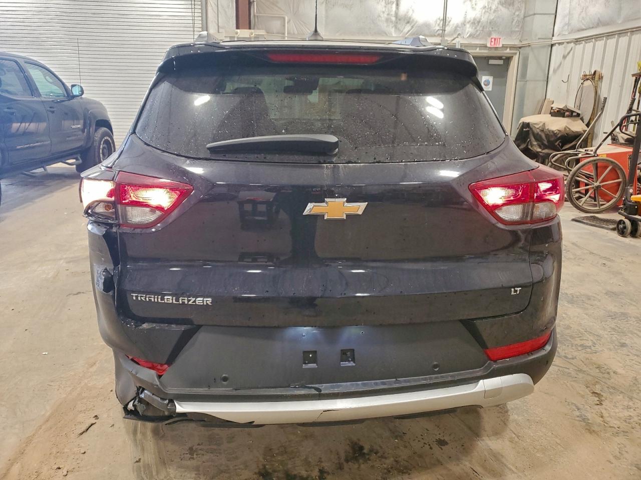 Lot #3301855012 2021 CHEVROLET TRAILBLAZE