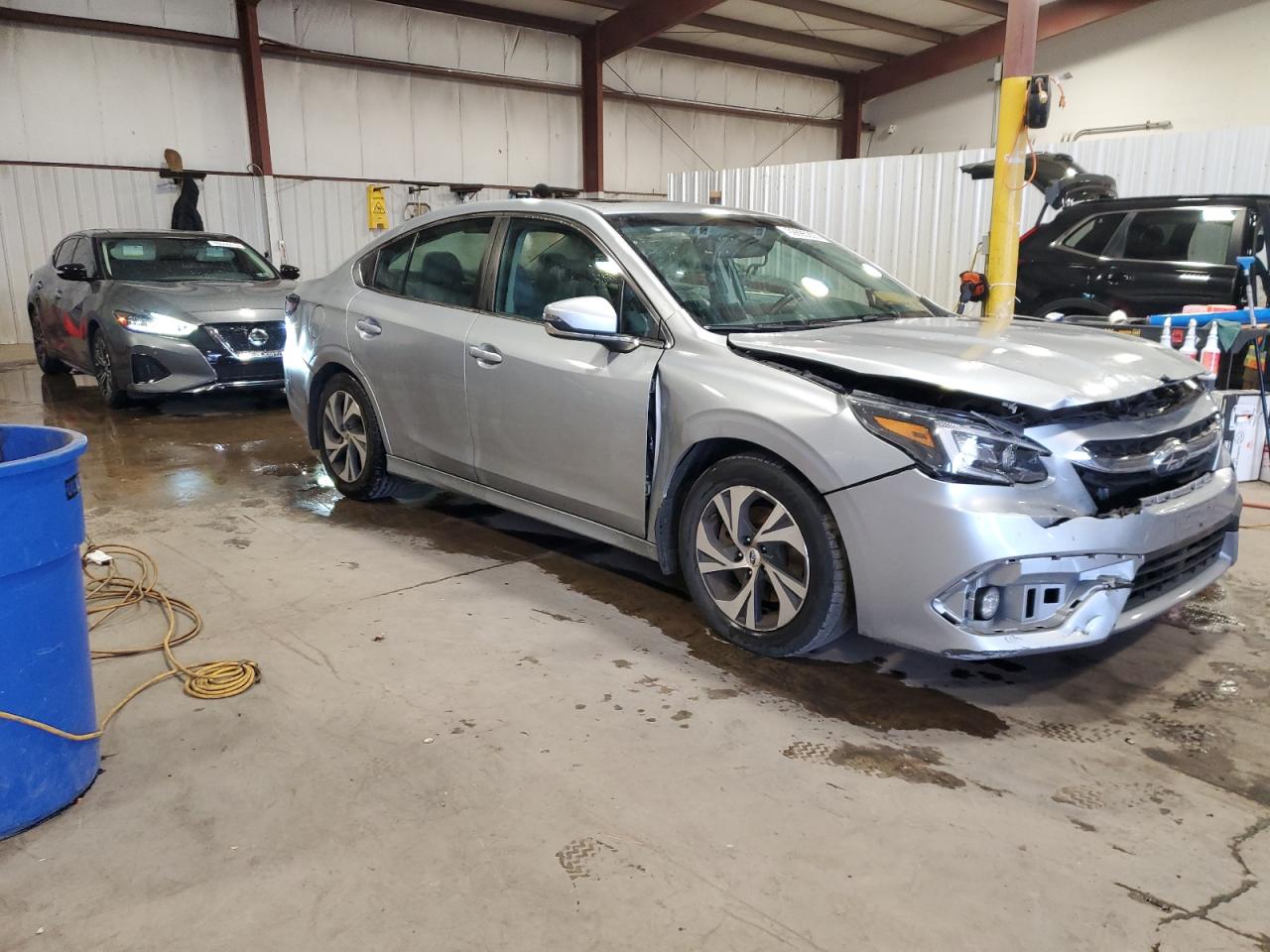 SUBARU LEGACY PREMIUM