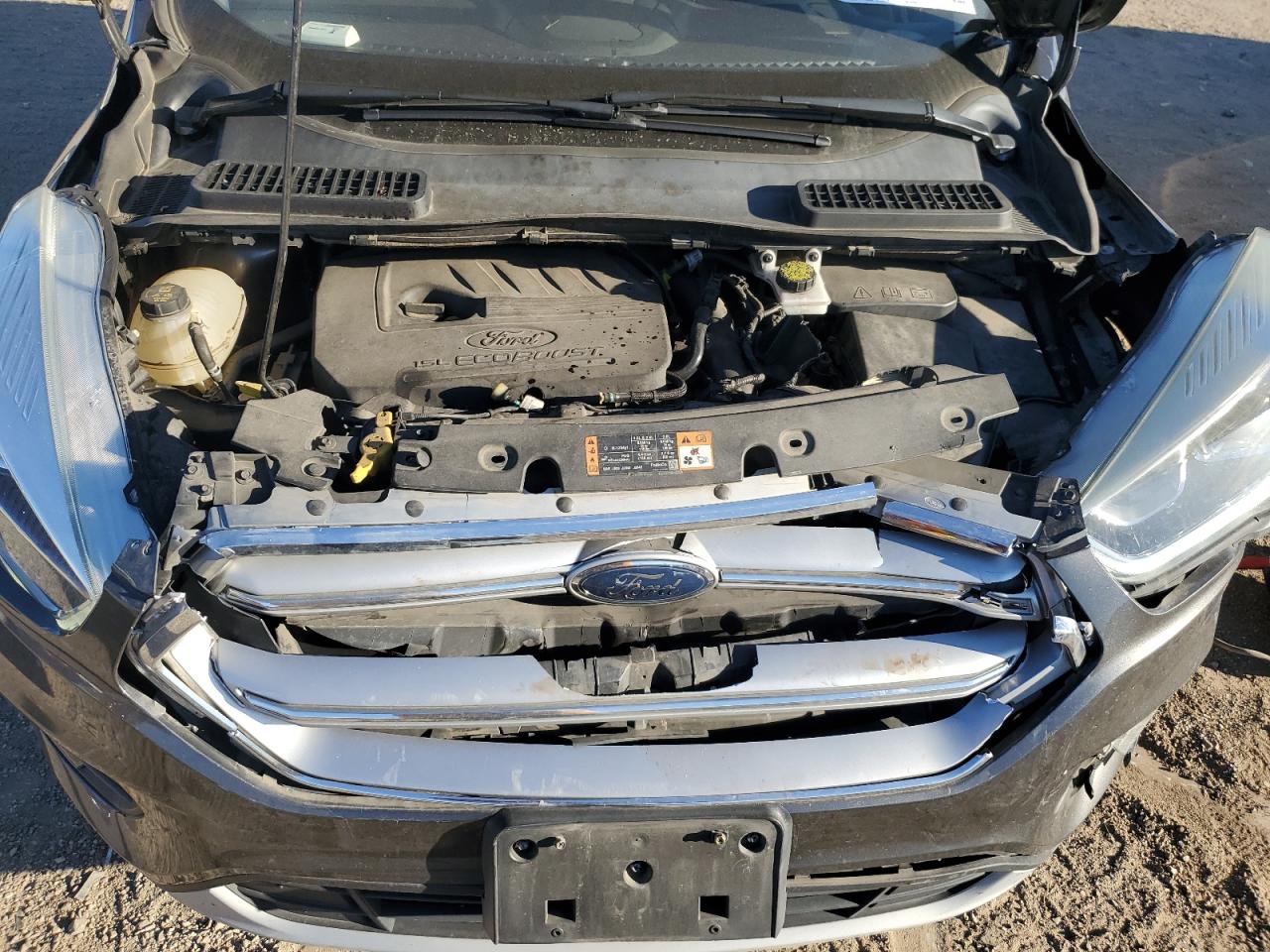 FORD ESCAPE TITANIUM