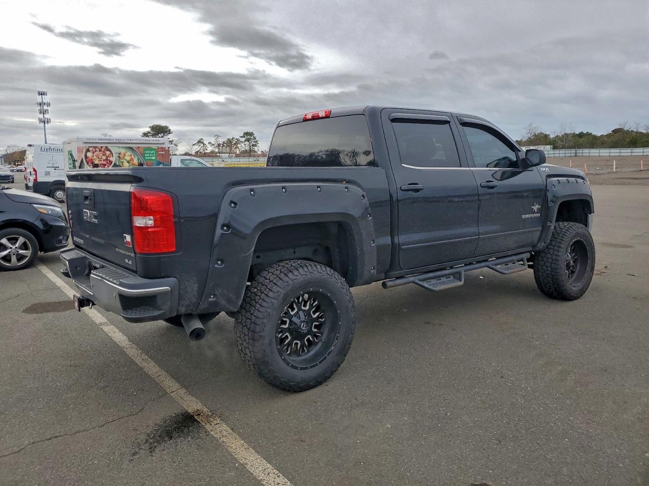 GMC SIERRA K1500 SLE