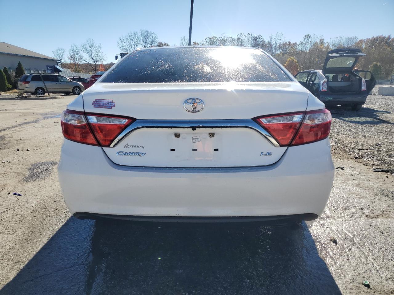 TOYOTA CAMRY LE