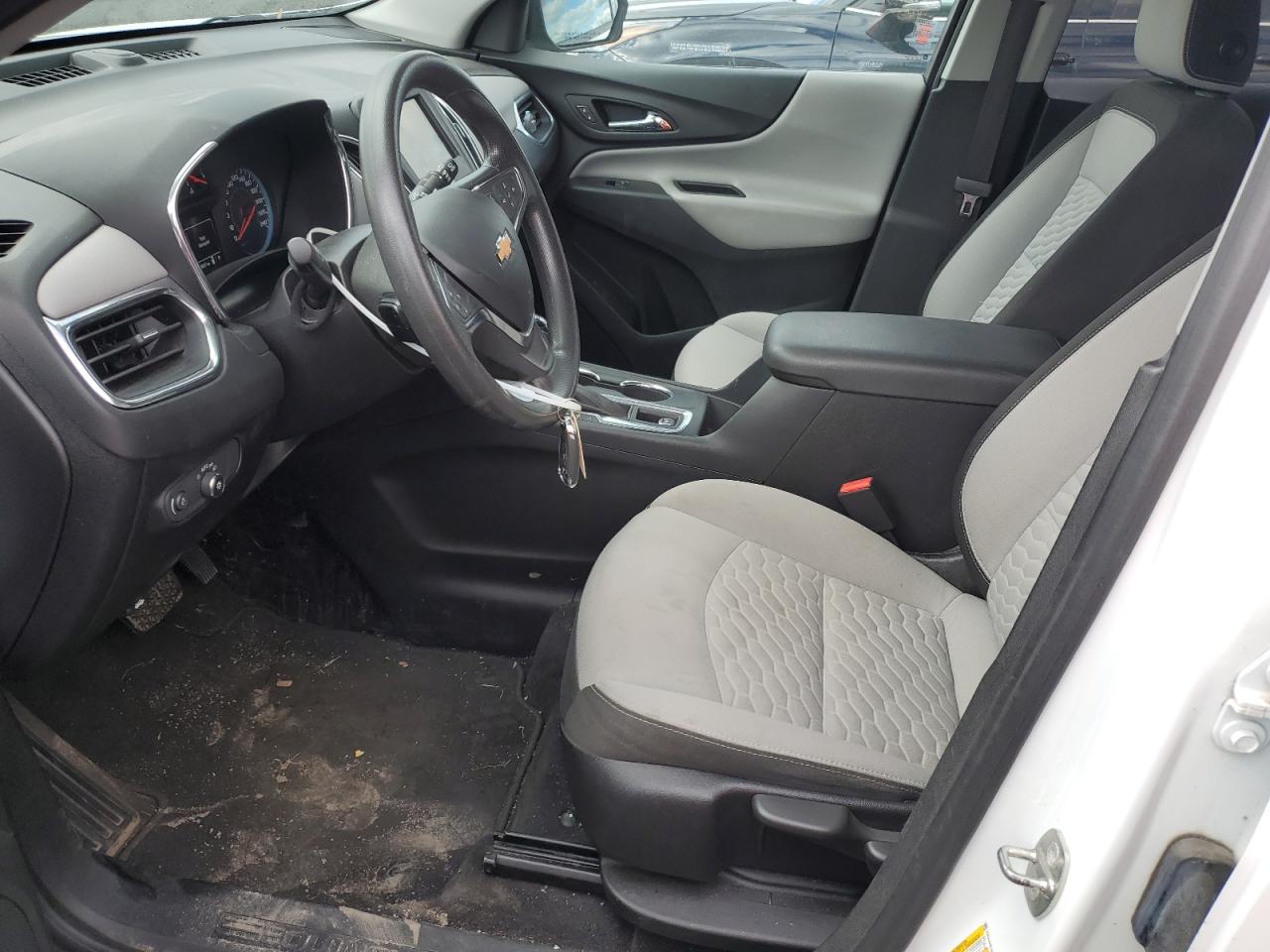 CHEVROLET EQUINOX LS