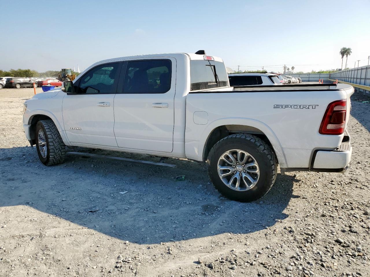 RAM 1500 LARAMIE