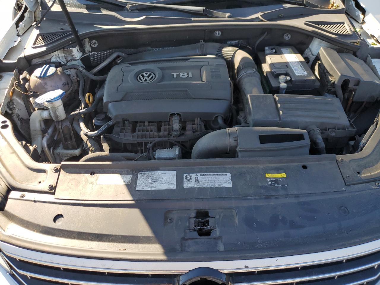 VOLKSWAGEN PASSAT S