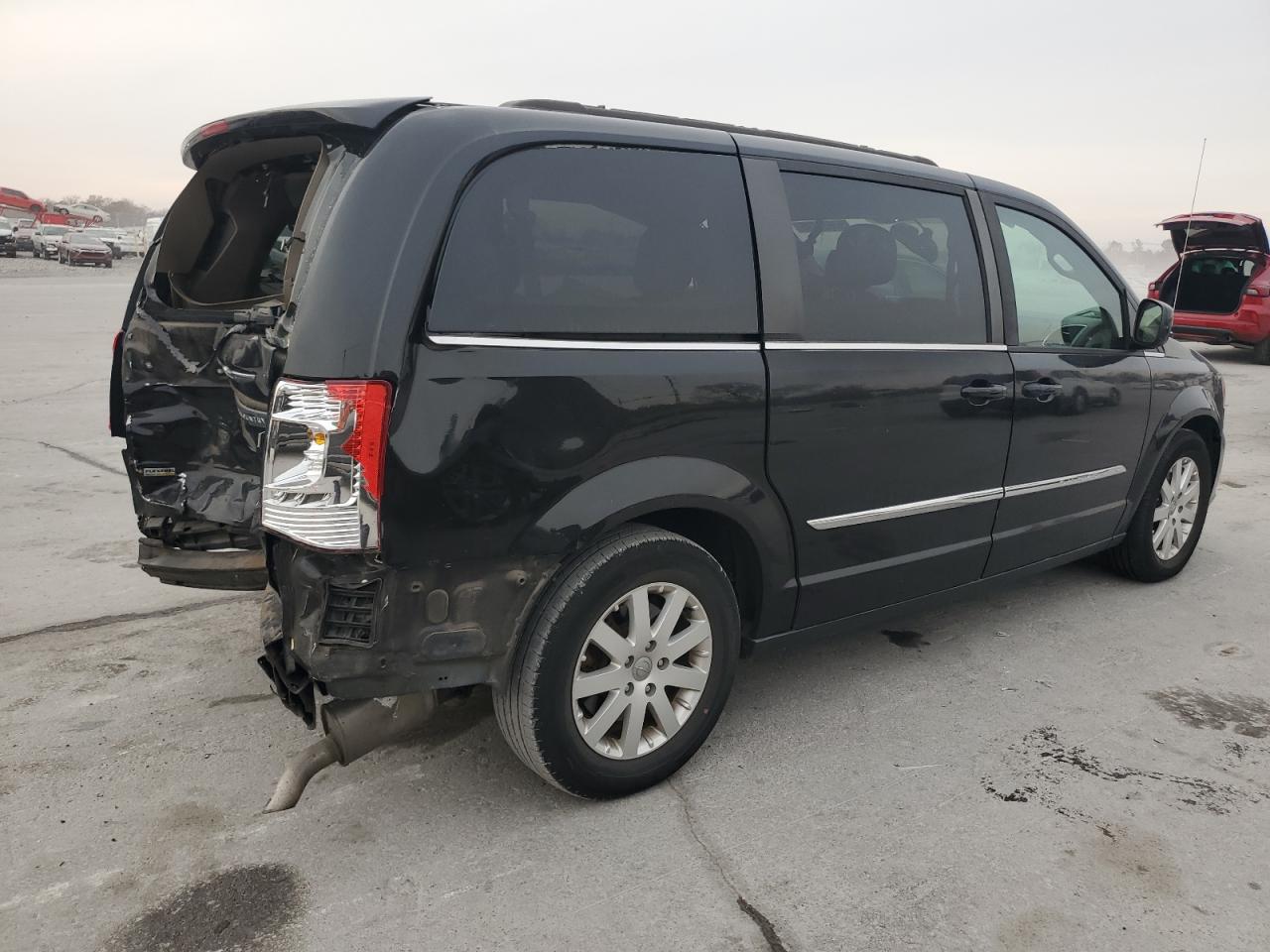 CHRYSLER TOWN & COUNTRY TOURING