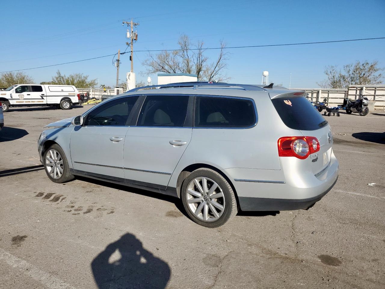 VOLKSWAGEN PASSAT KOMFORT