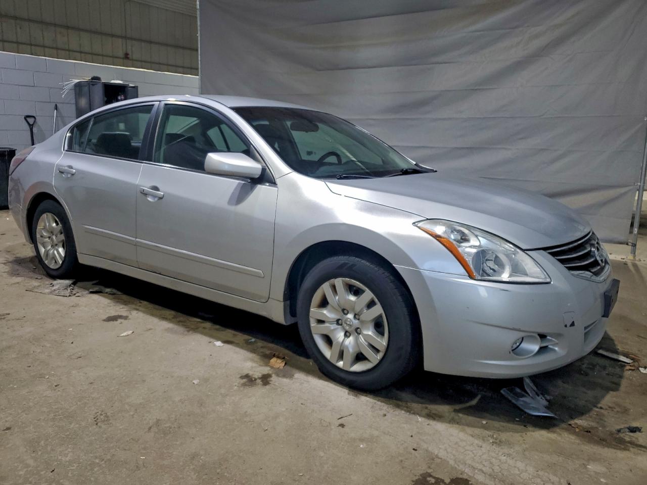 NISSAN ALTIMA BASE