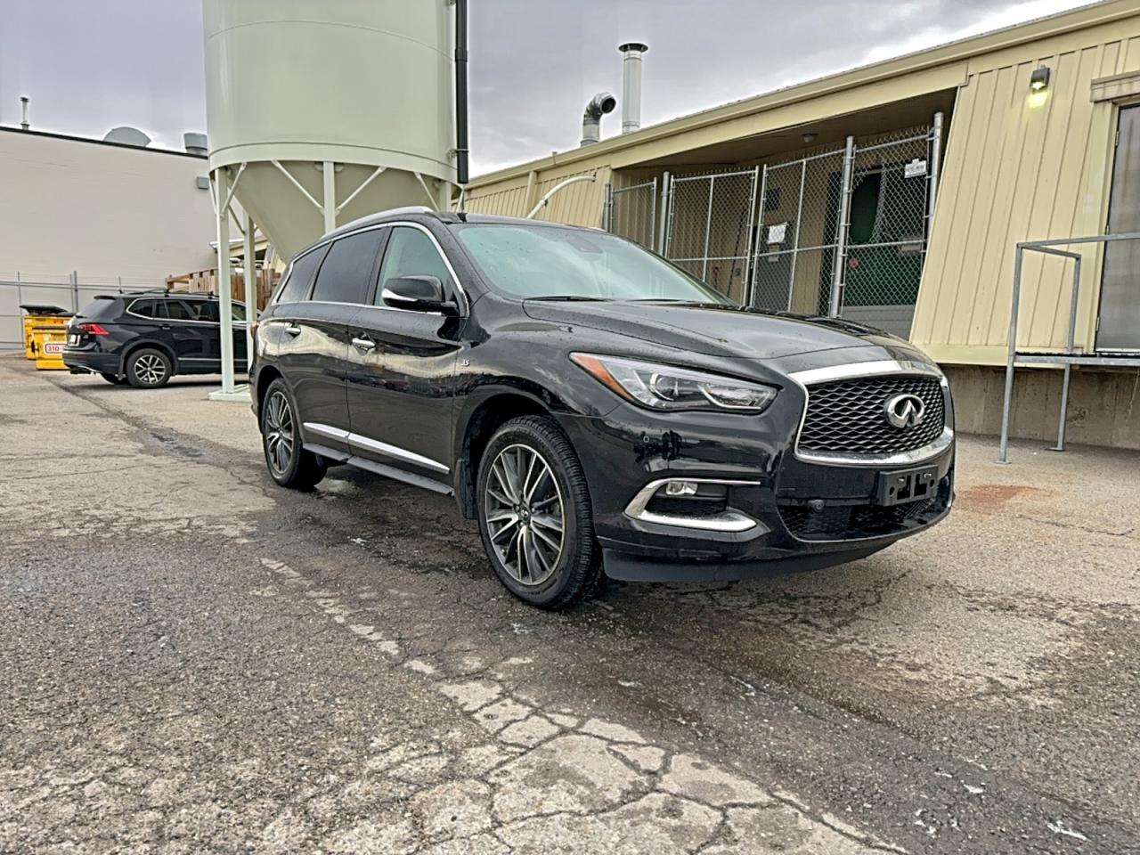 INFINITI QX60