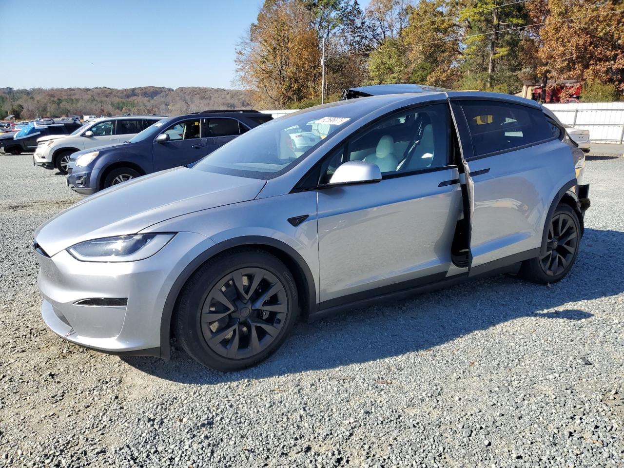 TESLA MODEL X