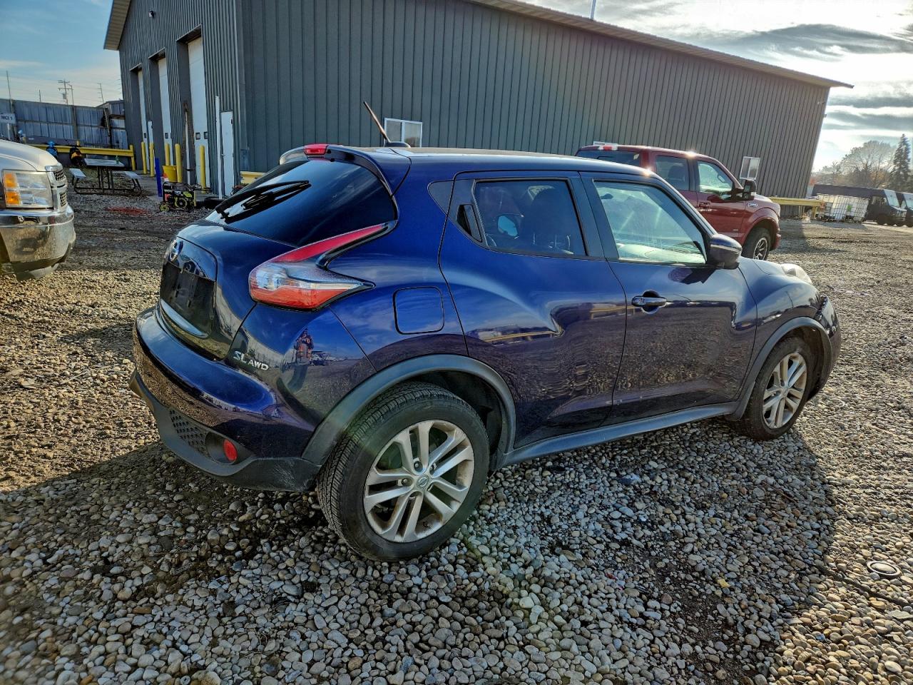 NISSAN JUKE S