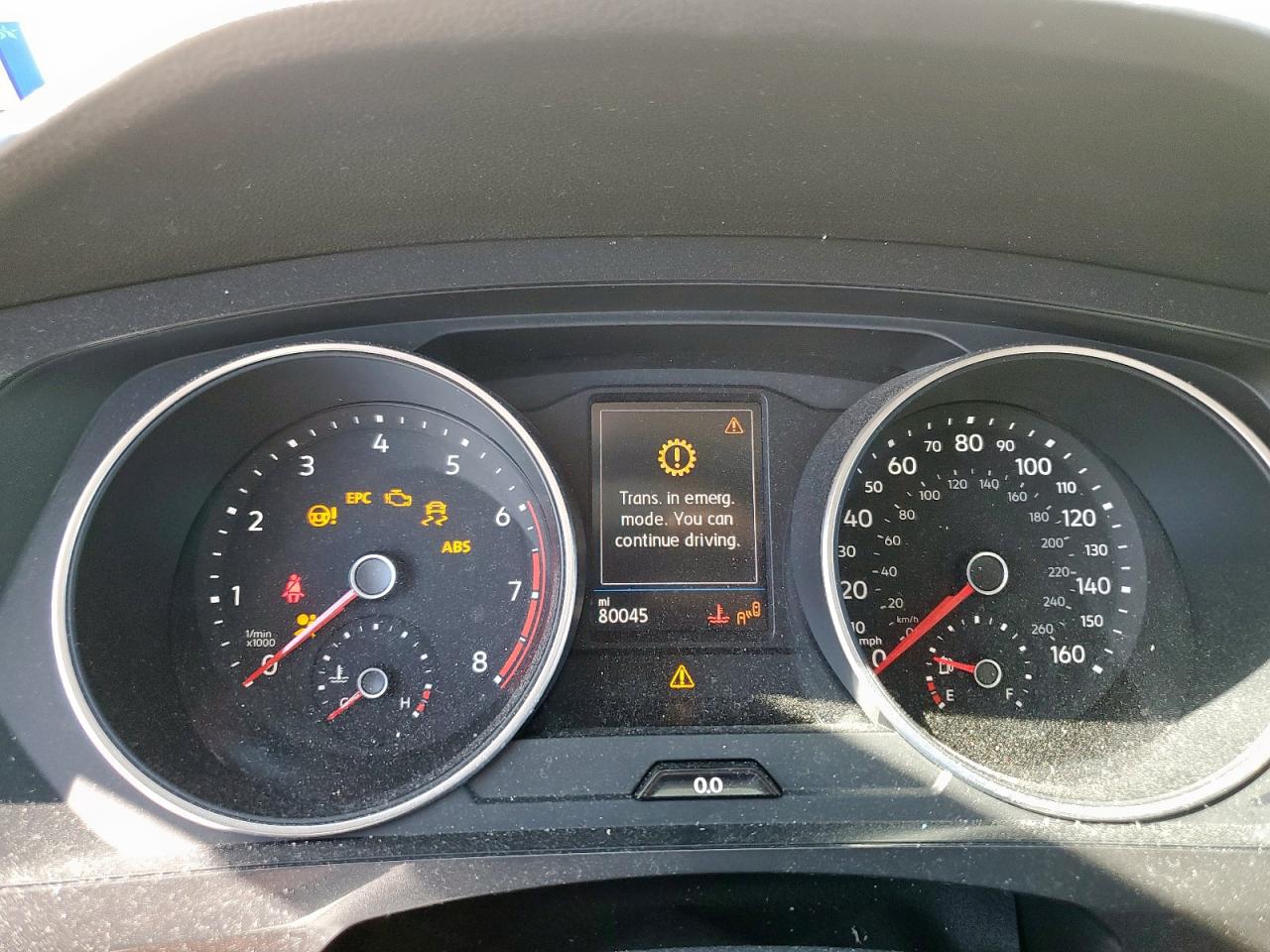 VOLKSWAGEN TIGUAN SE