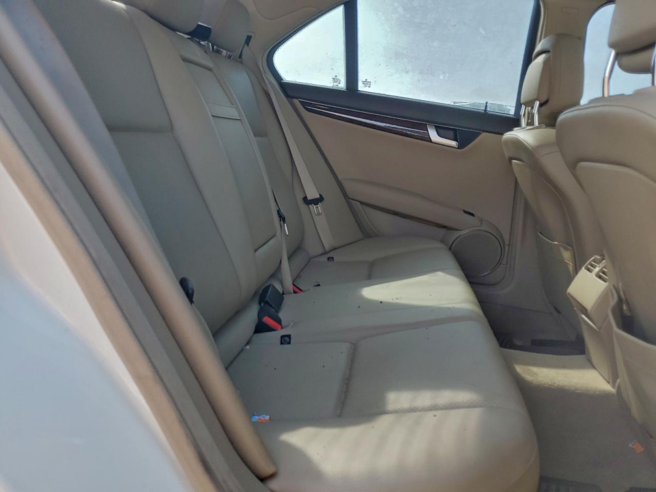 MERCEDES-BENZ C-CLASS 300 4MATIC