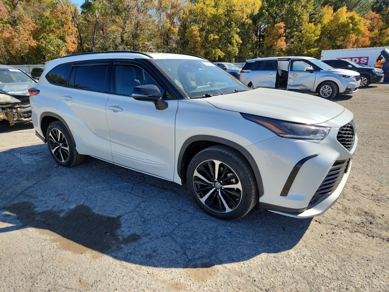 TOYOTA HIGHLANDER XSE