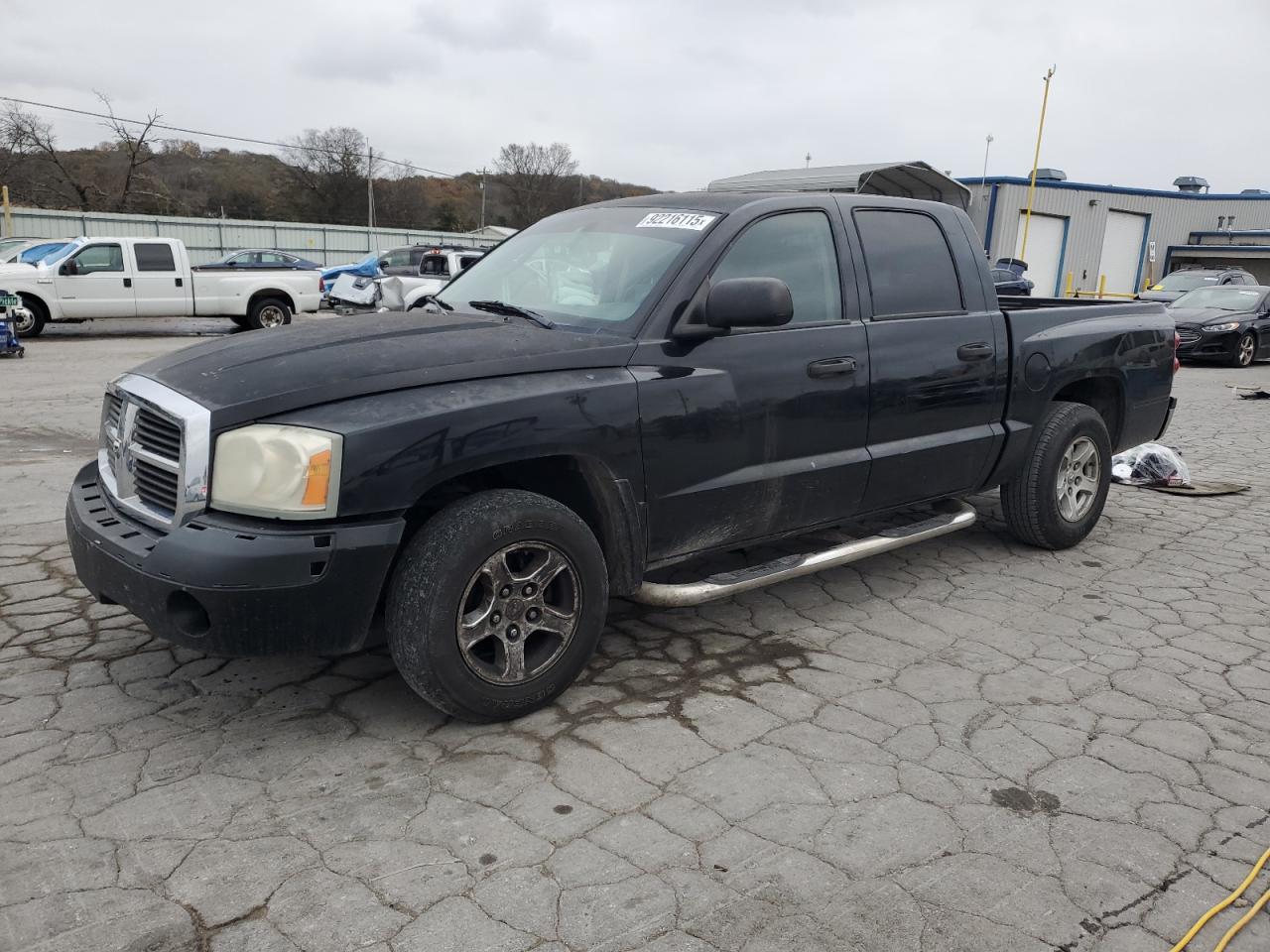Lot #3309377966 2005 DODGE DAKOTA QUA