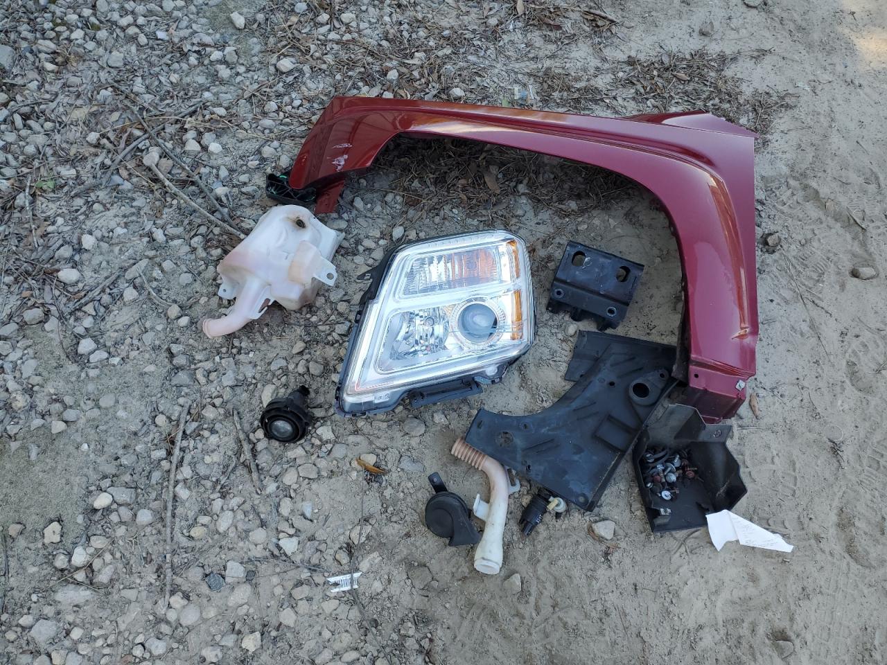 Lot #3302860896 2015 GMC TERRAIN SL