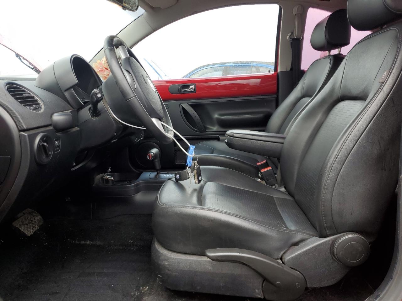 Lot #3286880220 2009 VOLKSWAGEN NEW BEETLE