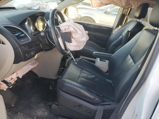 2015 CHRYSLER TOWN & COU #3287900252