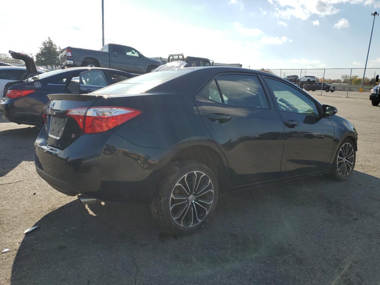 Lot #3302736039 2015 TOYOTA COROLLA L