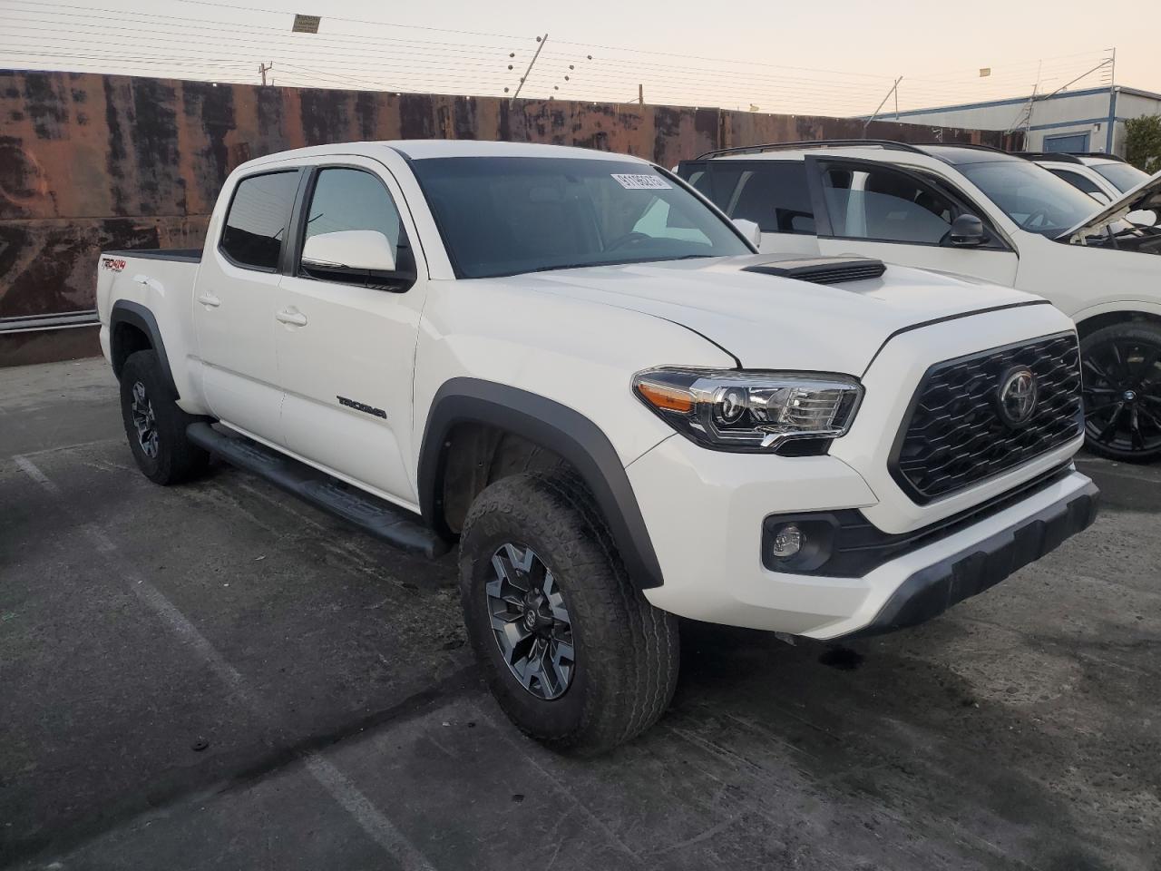 TOYOTA TACOMA DOUBLE CAB